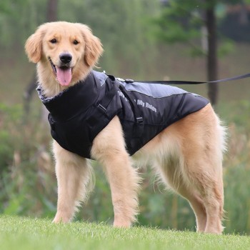Warm and reflectIve woolen collar cotton-padded jacket for large dogs